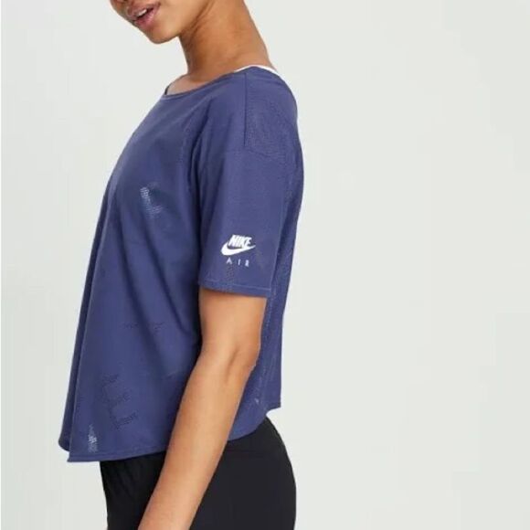 Nike Women’s Ss Top Air T-Shirt size Medium - Picture 1 of 10